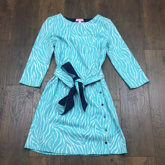 Lilly Pulitzer Dresses & Skirts - Lilly Pulitzer zebra like print dress